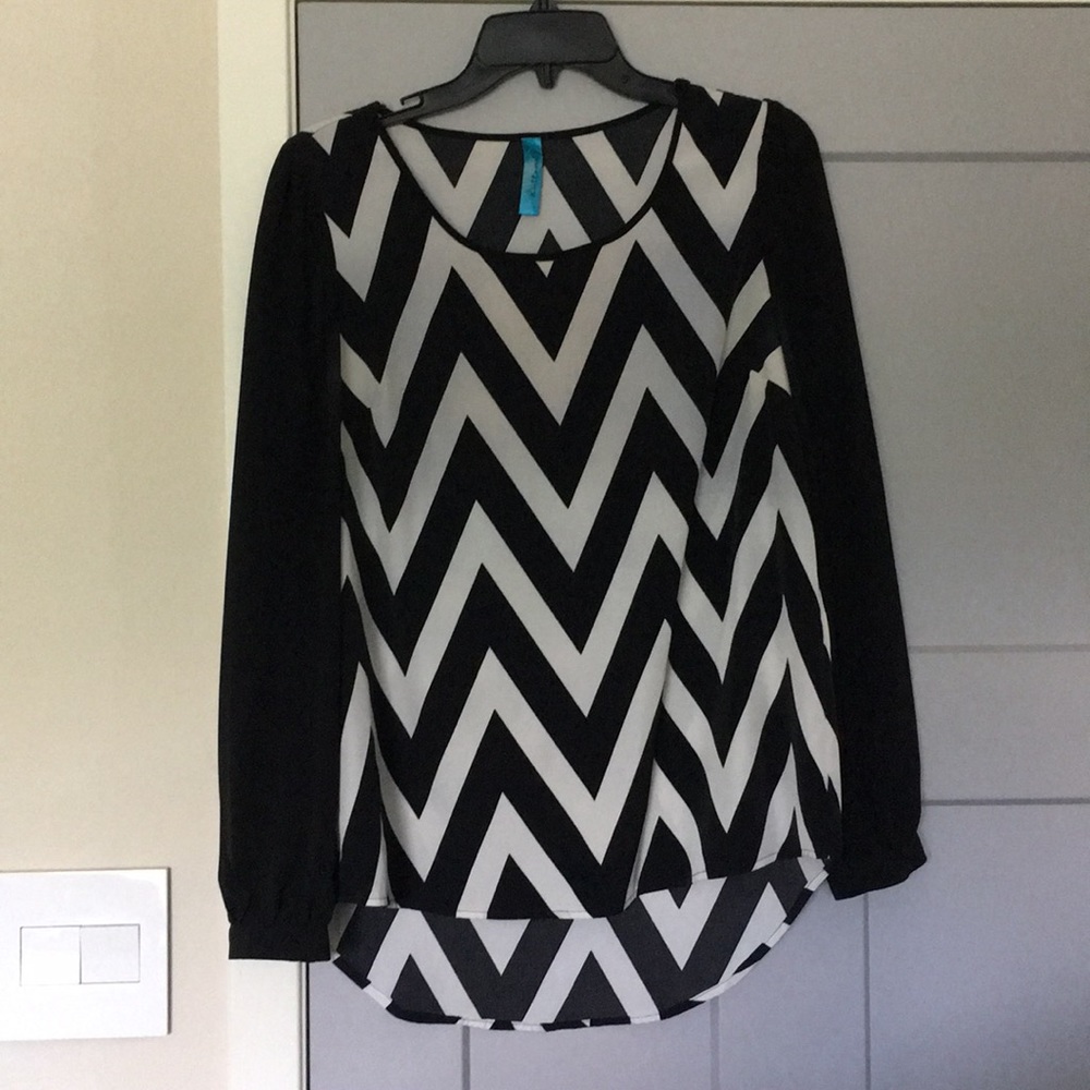 Chevron patterned blouse